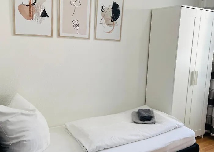 Vendégház An Der Hessenhalle